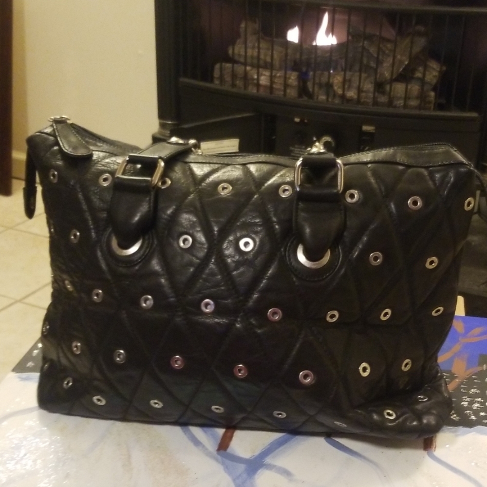 Pulicati studded quilted w/chain handles